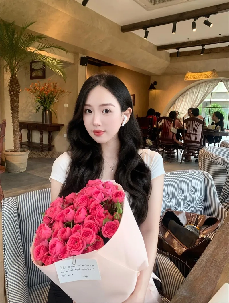 Thêm nét đáng yêu với hình ảnh cute gái