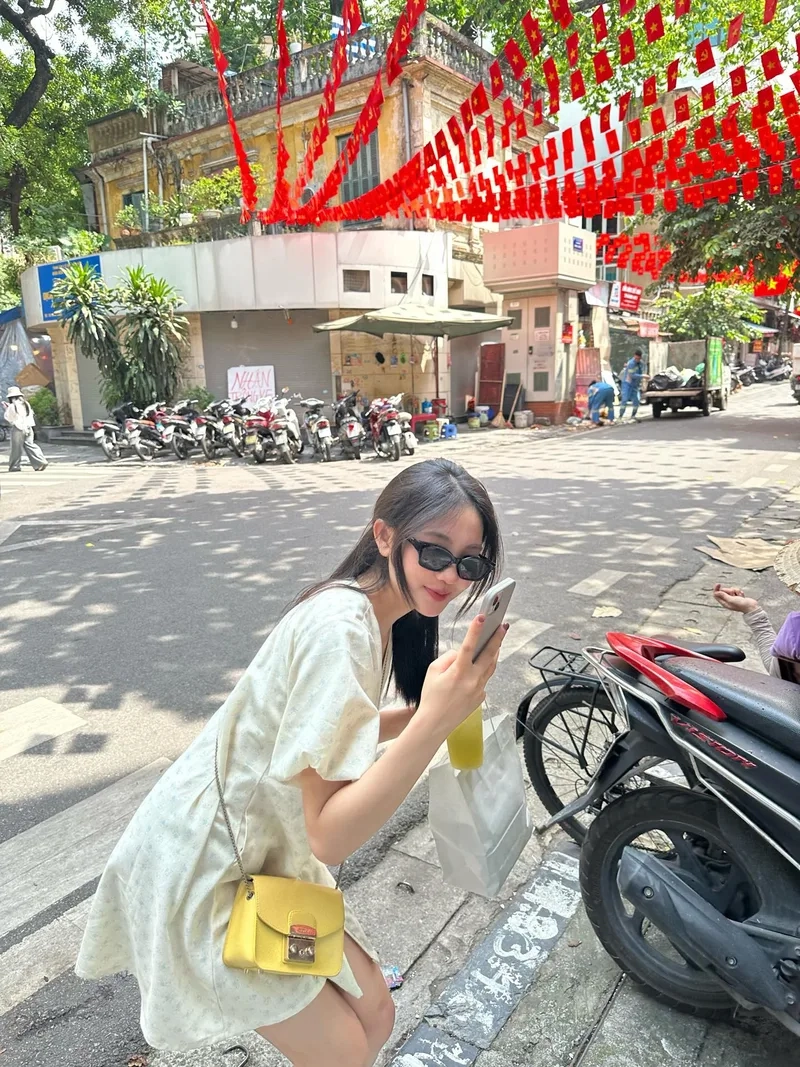 Thưởng thức ảnh con gái 14 tuổi đẹp cuốn hút