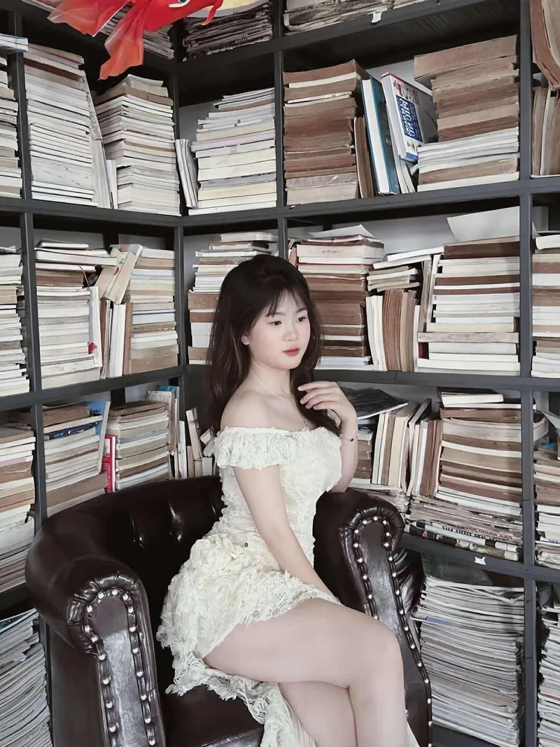 Bộ ảnh con gái 15 tuổi khiến mọi người ngỡ ngàng