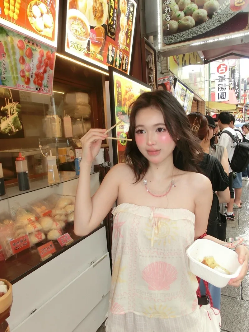 Tải ngay bộ Hình nền phô mai que con gái miễn phí cực xinh