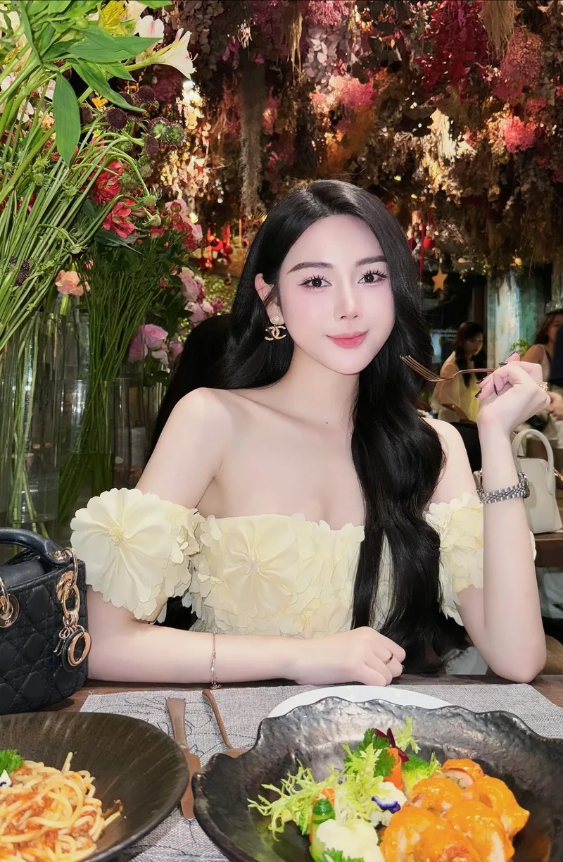 Một ánh nhìn từ ảnh gái cute dễ thương