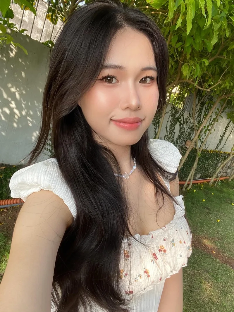 Khám phá vẻ đẹp tuổi teen qua Tải ảnh gái 2k5