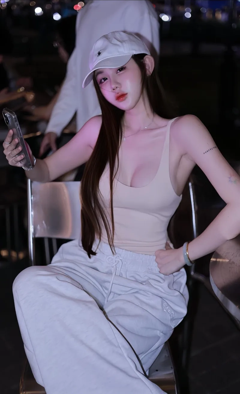 Lưu ngay bộ sưu tập Tải hình ảnh gái 2k5 dễ thương cực xinh