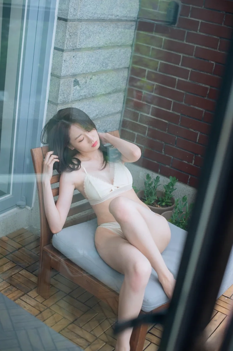 Gây thương nhớ từ ảnh gái hàn bikini