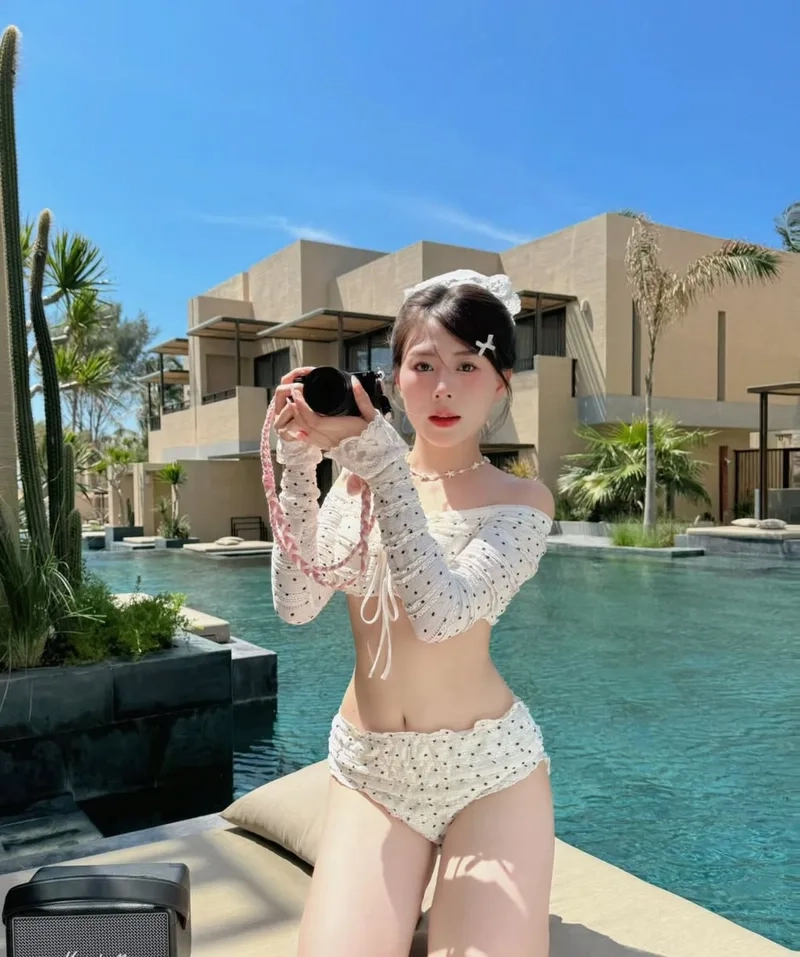 Thần sắc khó quên từ hình ảnh gái đẹp bikini