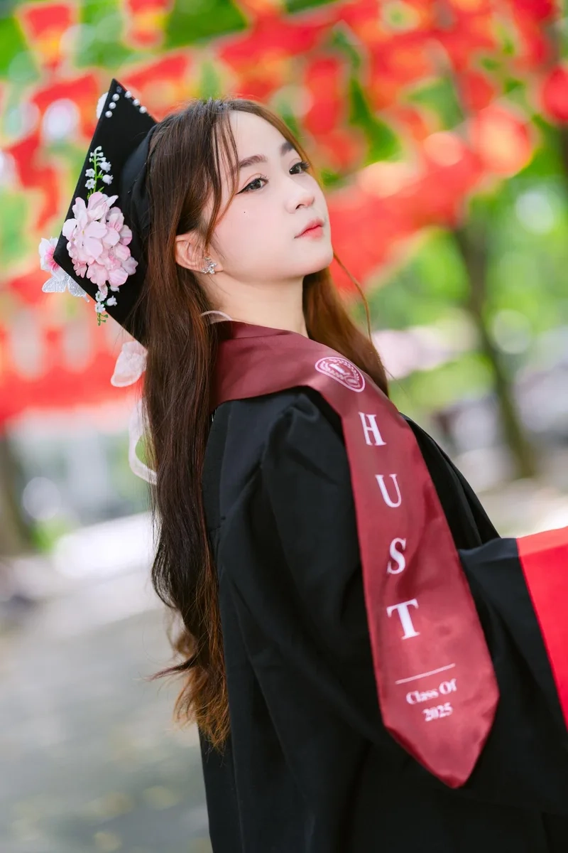 Thần thái ngọt ngào từ ảnh gái xinh 2k4