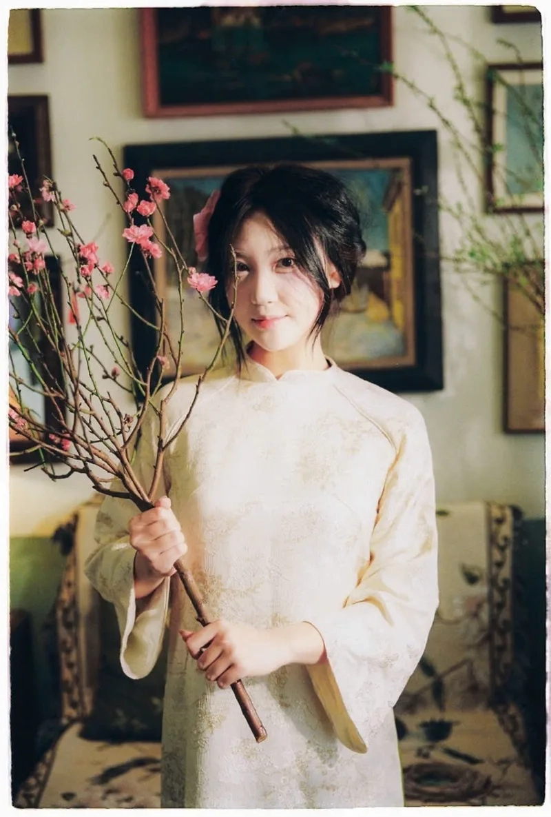 Ngây thơ dịu dàng trong ảnh gái xinh 2k10