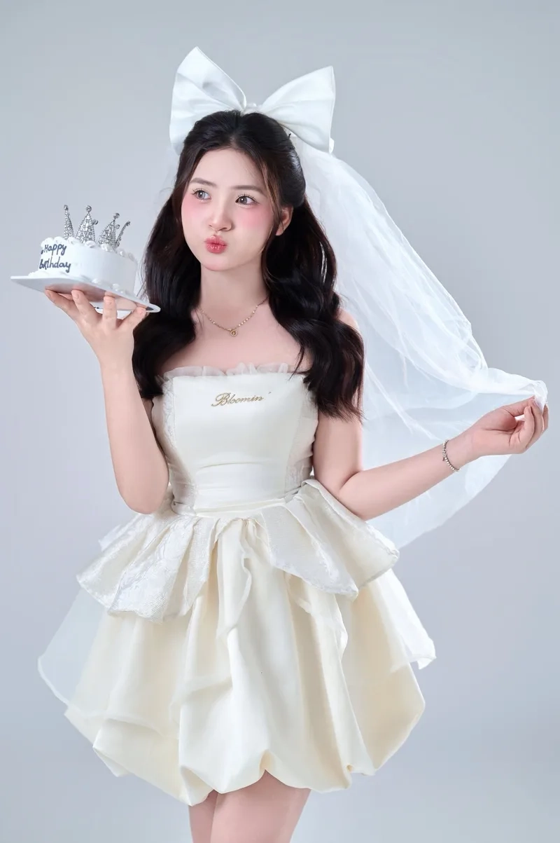 Cá tính nhưng dễ thương trong ảnh gái xinh cute ngầu