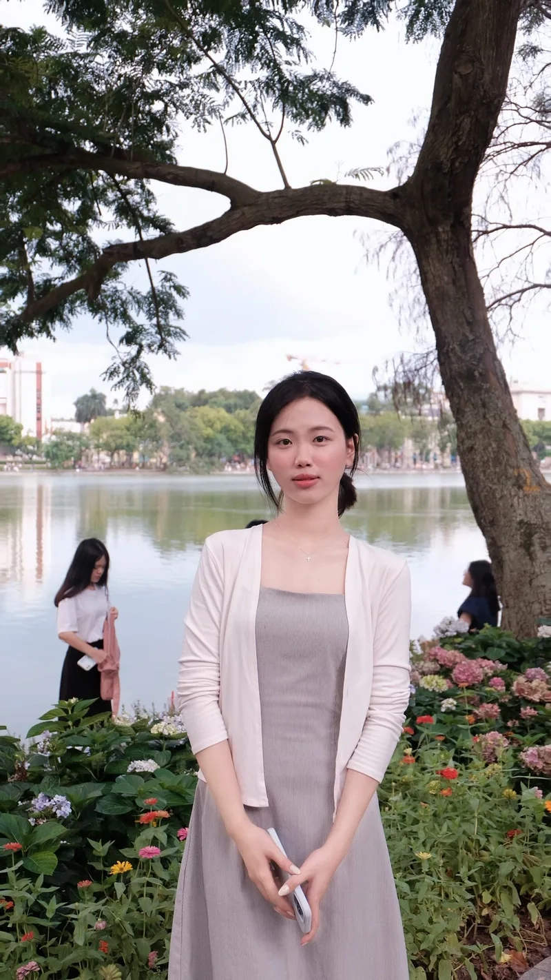 Cá tính mạnh mẽ chọn avatar ảnh gái xinh ngầu