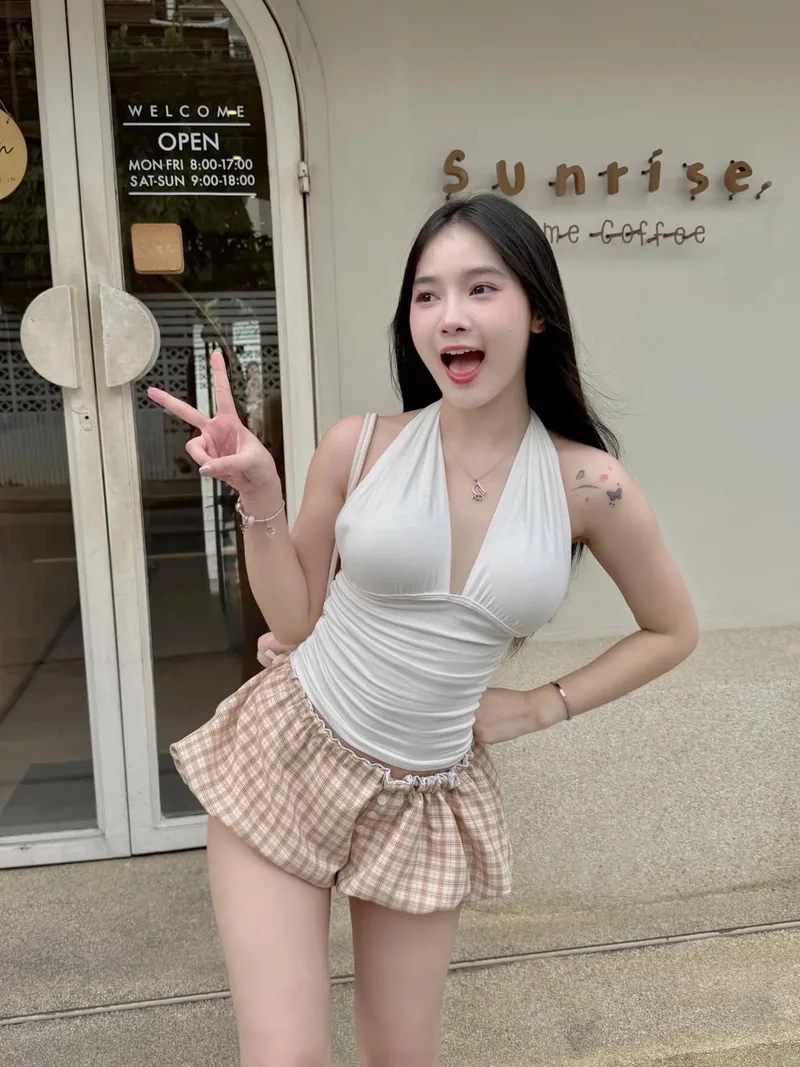 Sắc nét từng chi tiết trong Hình nền gái xinh 4k sắc nét