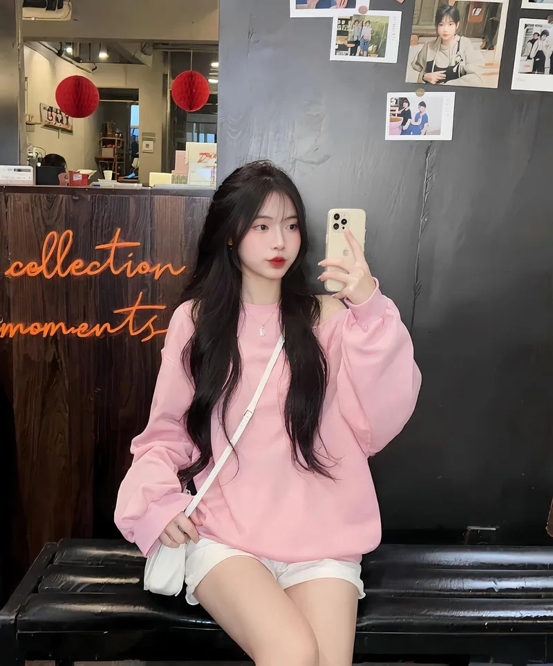 Đắm chìm trong phong cách cool ngầu của Ảnh gái xinh ngầu nhất Instagram Ảnh gái xinh ngầu nhất Instagram