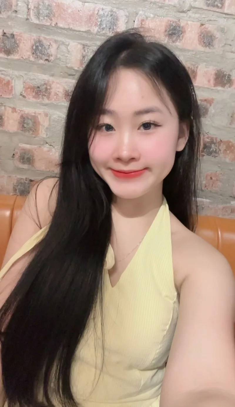 Nổi bật mọi góc nhìn với gái xinh k6