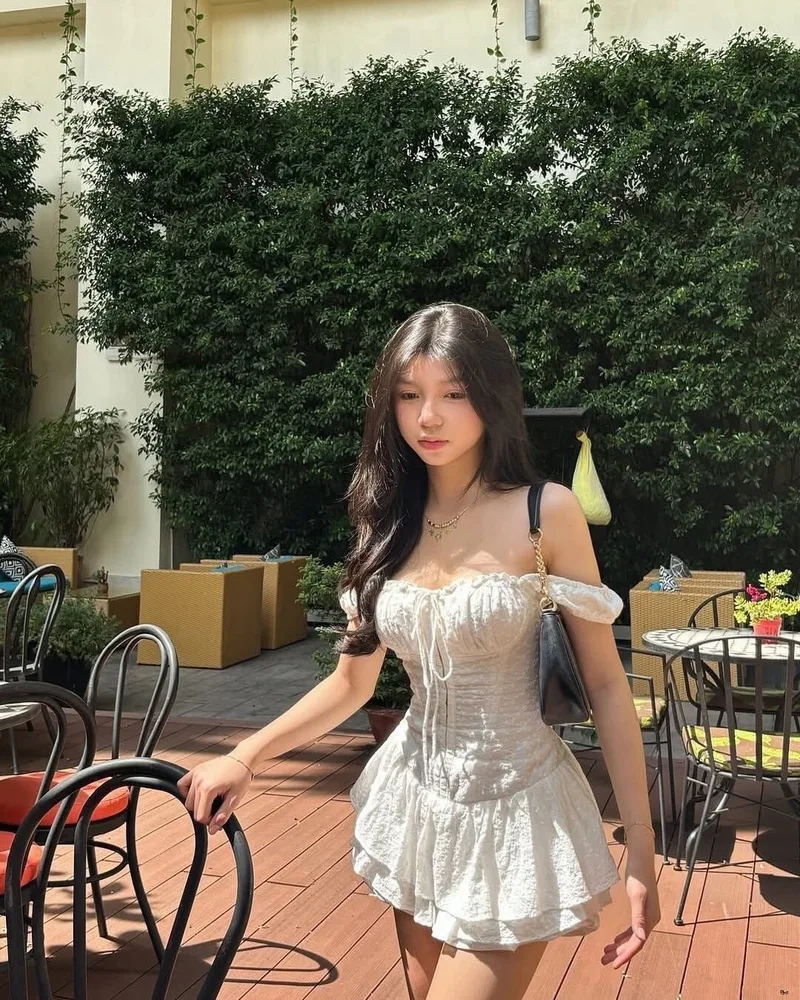 Khám phá bộ ảnh chất lượng với ảnh gái xinh 2002