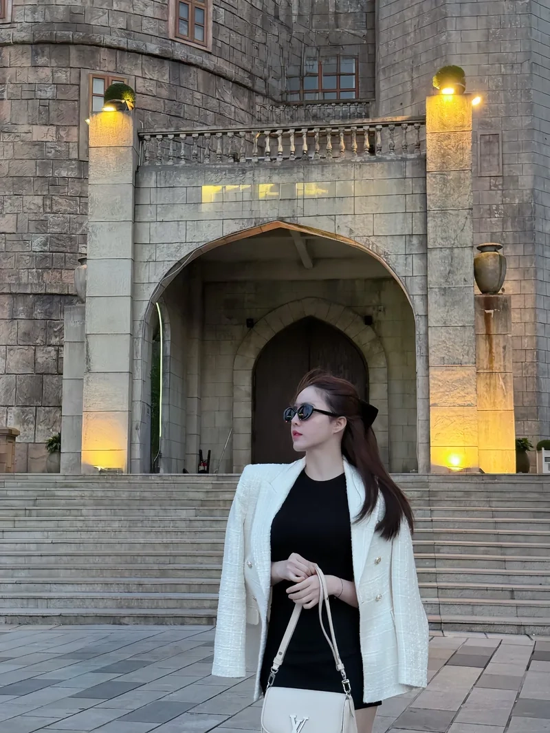 Lung linh và xinh xắn cùng Gái xinh tóc dài cute