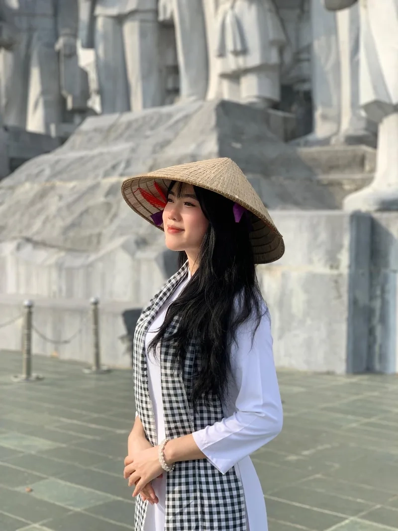 Tổng hợp những hot girl xinh nhất việt nam nổi bật