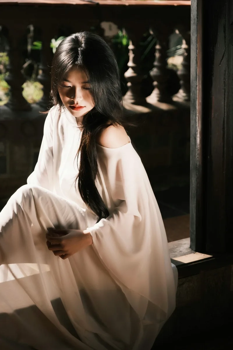 Tâm tư chất chứa nơi hình ảnh buồn tâm trạng con gái