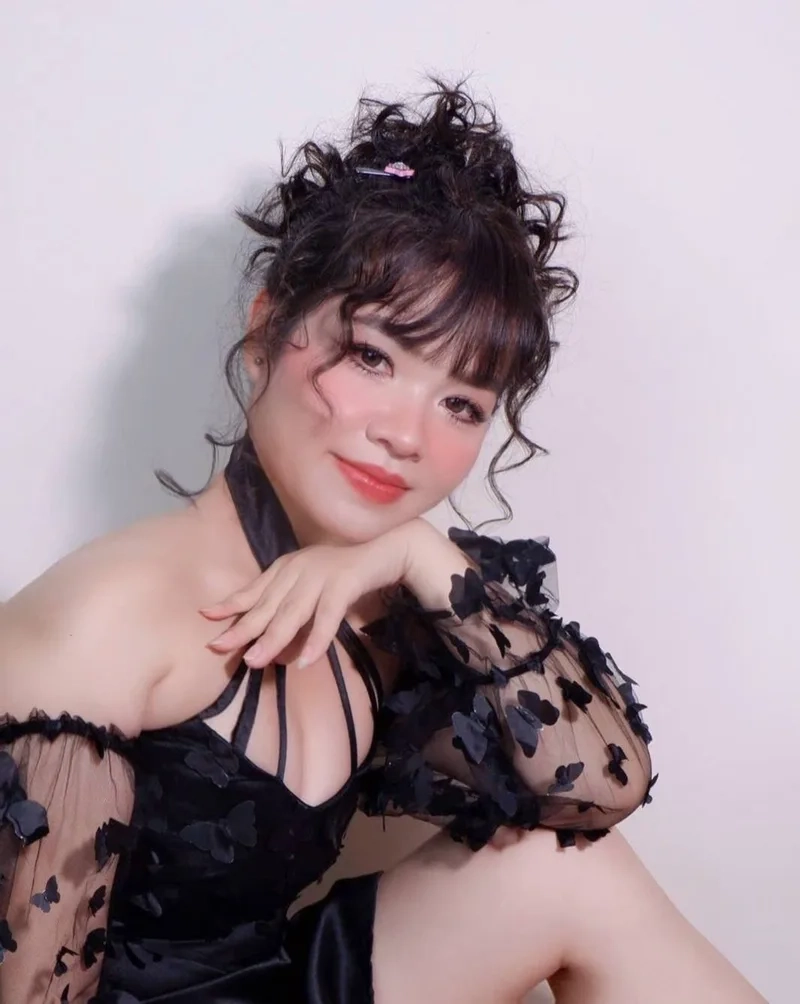 Thỏa sức ngắm nhìn Hình ảnh cô gái mập dễ thương miễn phí cực đáng yêu