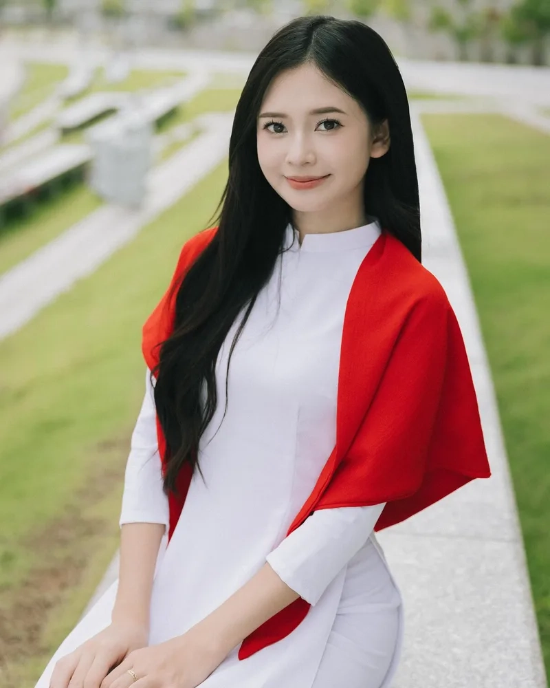 Nụ cười tỏa nắng trong Hình ảnh gái xinh Việt Nam rạng rỡ