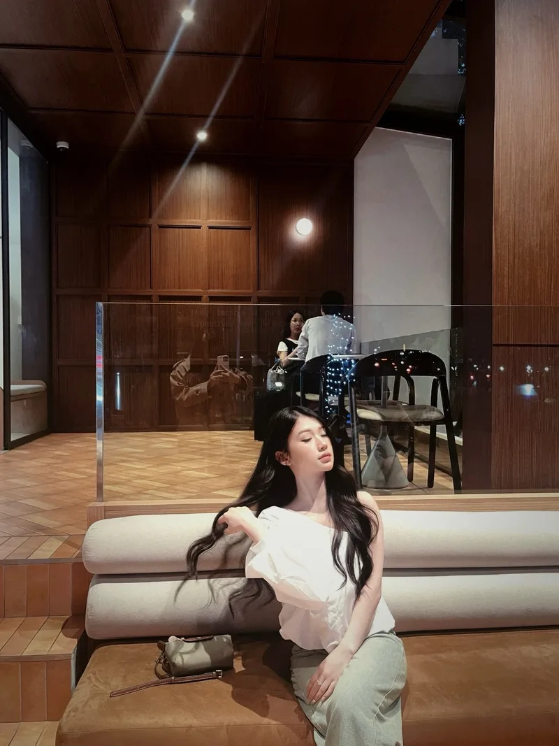 Chiêm ngưỡng vẻ đẹp trong sáng từ Hình nền gái 2k5 dễ thương nhất