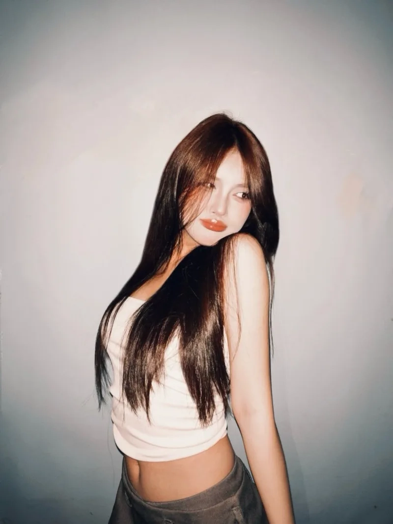 Gây thương nhớ với Hình nền gái 2k5 đáng yêu cực hot