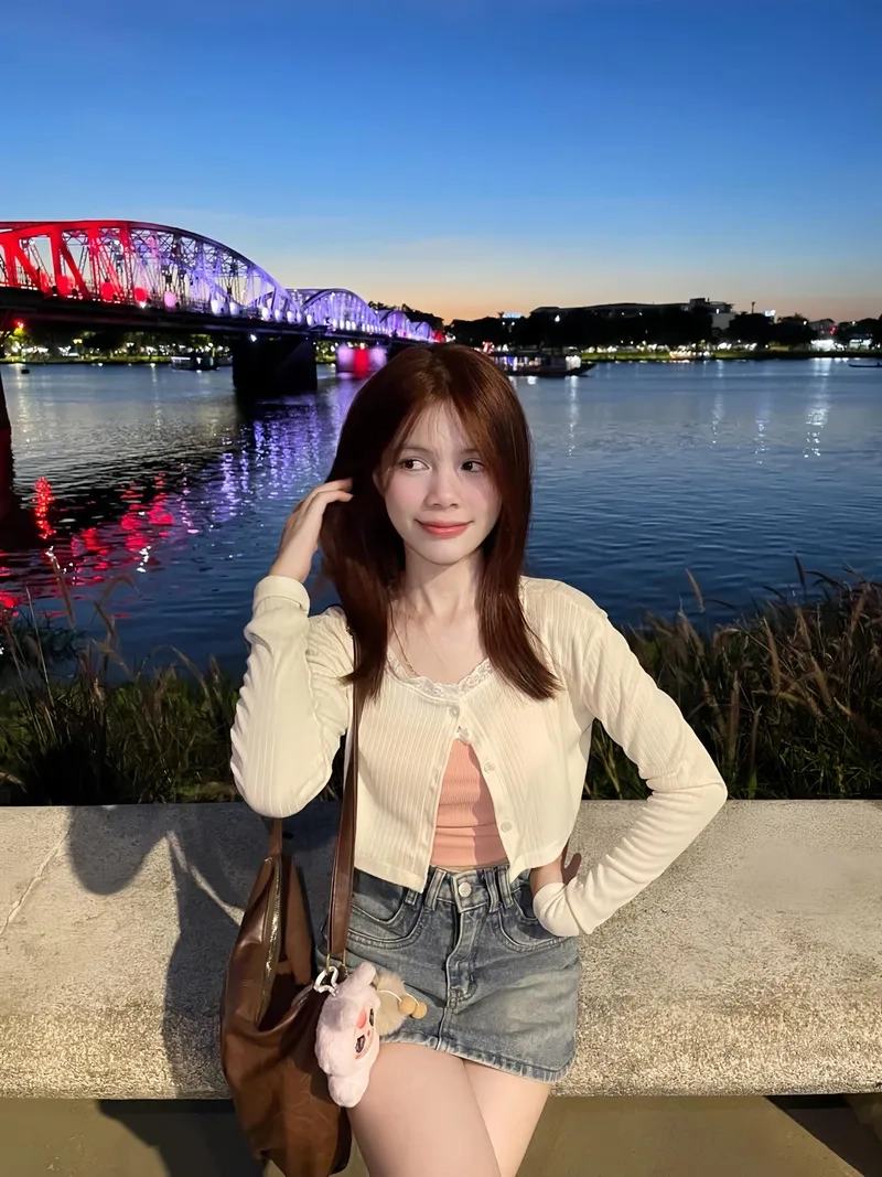 Ngắm nét đáng yêu với Hình nền hot girl 4k dễ thương