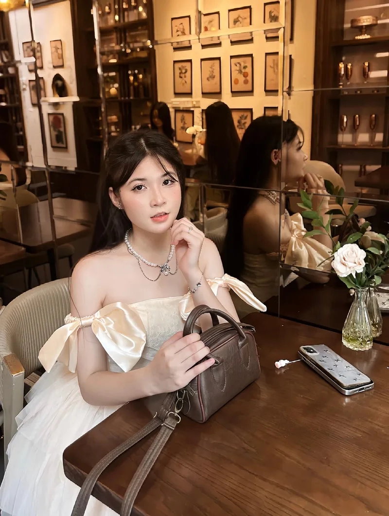 Ngắm mọi góc đẹp với Ảnh gái đẹp 4k miễn phí