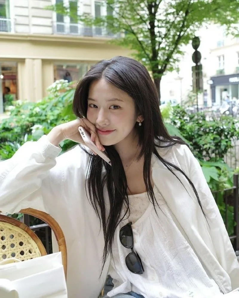 Khám phá bộ sưu tập Hình nền gái đẹp cho điện thoại cực xinh